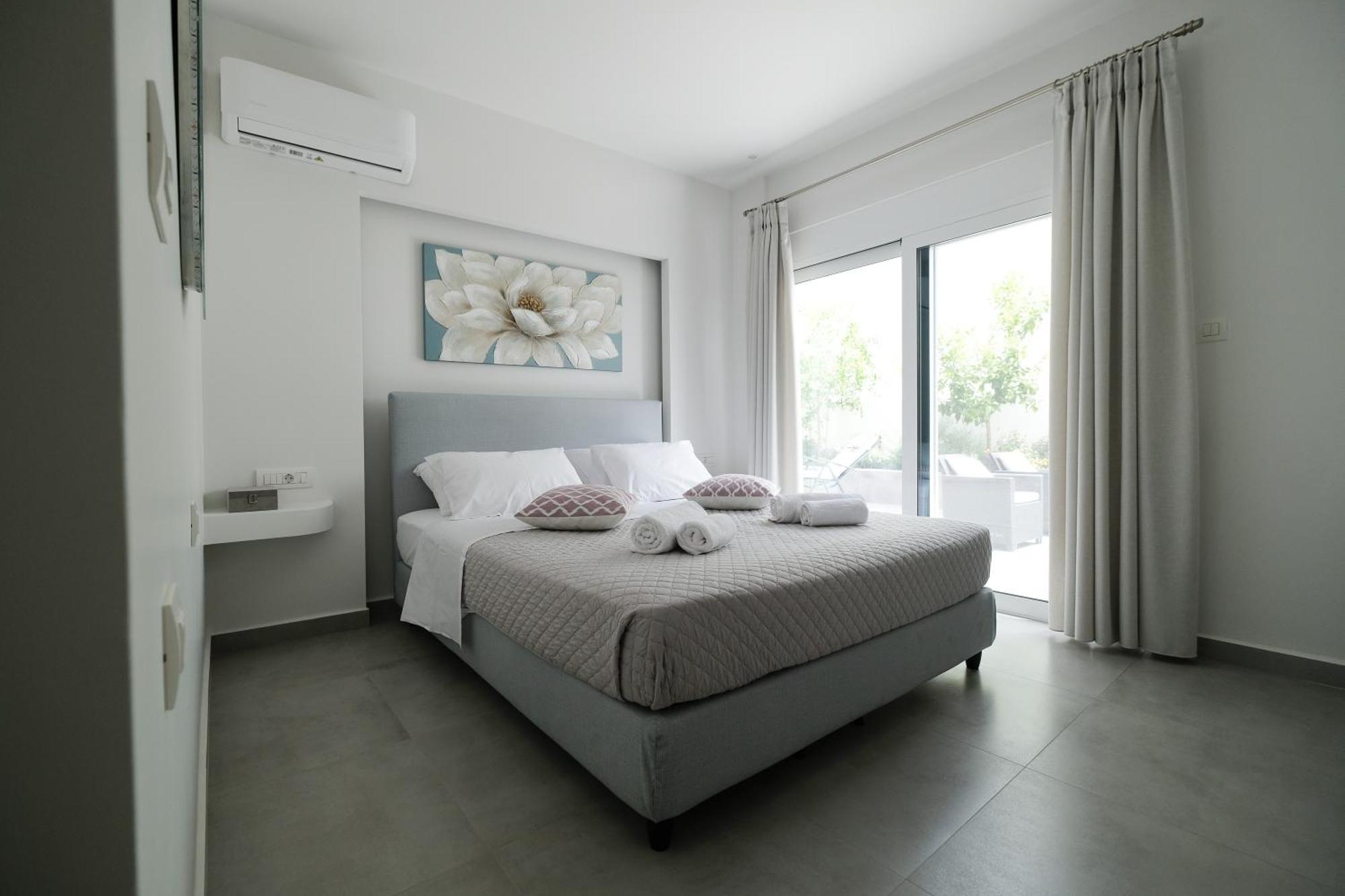 Rhodes Retreat: Modern Comfort In Serene Luxury Rhodes City Exterior foto