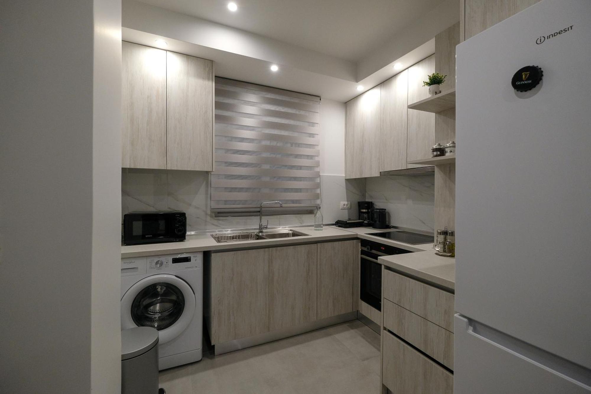 Rhodes Retreat: Modern Comfort In Serene Luxury Rhodes City Exterior foto