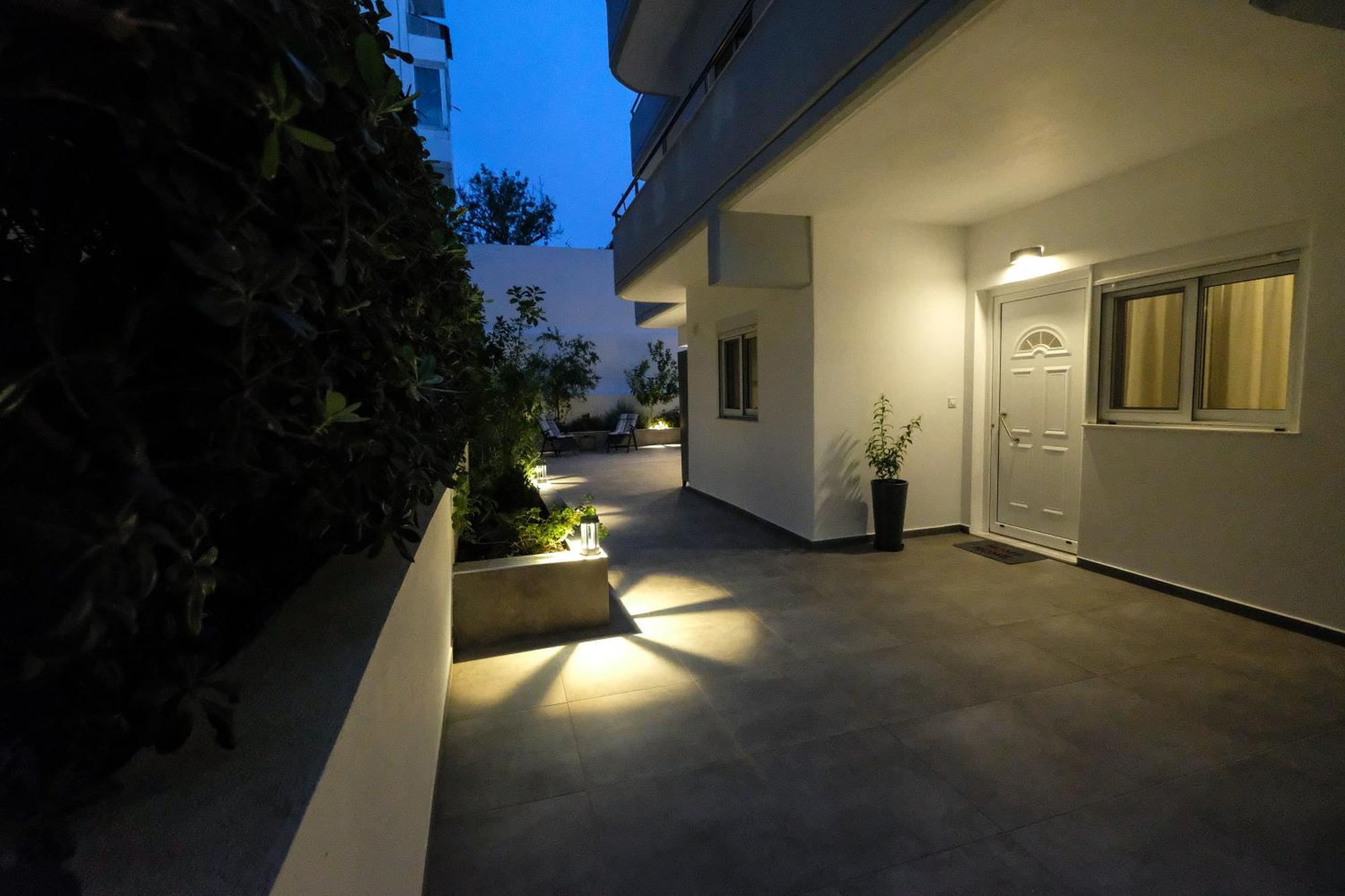 Rhodes Retreat: Modern Comfort In Serene Luxury Rhodes City Exterior foto